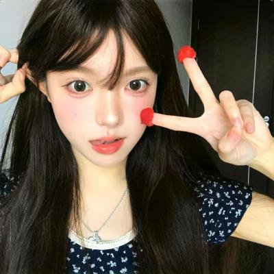 情比山高